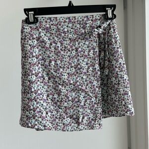 ARITZIA Sunday best mini skirt